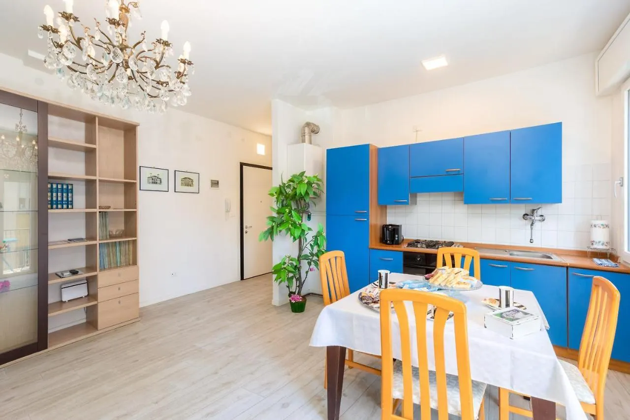 Casa Serenissima Mestre 0*,  Italy